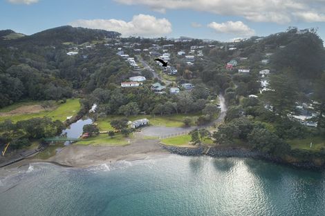 Photo of property in 47 Grand View Road, Leigh, 0985