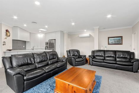 Photo of property in 14 Anglem Way, Northwood, Christchurch, 8051