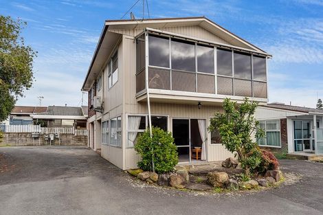 Photo of property in 12f Radnor Street, Hamilton Central, Hamilton, 3204