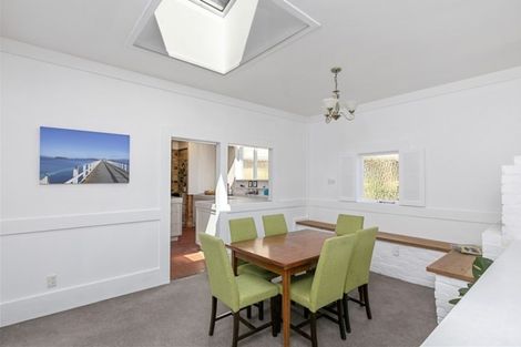 Photo of property in 105 Karori Road, Karori, Wellington, 6012