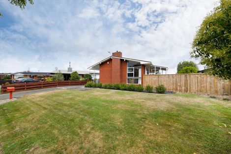 Photo of property in 20 Westhaven Grove, Takaro, Palmerston North, 4412