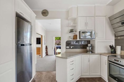 Photo of property in 27 Marian Drive, Inner Kaiti, Gisborne, 4010