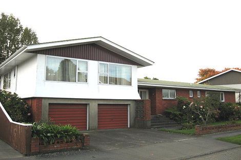 Photo of property in 5 Farnham Place, Ilam, Christchurch, 8041