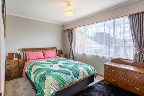 Photo of property in 11 Oxford Street, Waimate, 7924