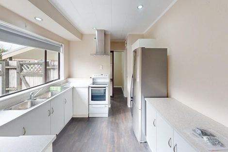 Photo of property in 17 Mercury Street, Milson, Palmerston North, 4414