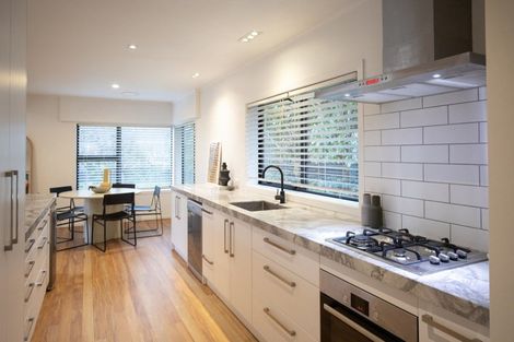 Photo of property in 15 Samuel Place, Queenwood, Hamilton, 3210