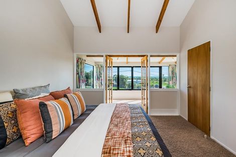 Photo of property in 343 Te Horo Beach Road, Te Horo Beach, Otaki, 5581