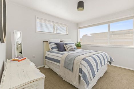 Photo of property in 71 Grey Street, Cambridge, 3434