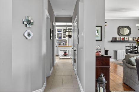 Photo of property in 102 Aronui Road, Bridge Hill, Alexandra, 9392