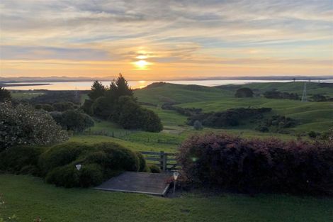 Photo of property in 197 Oyster Point Road, Kaukapakapa, Warkworth, 0984