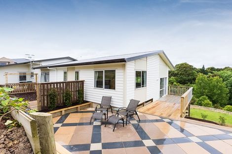 Photo of property in 14 Willowstream Grove, Cloverlea, Palmerston North, 4412