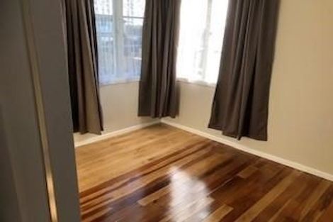 Photo of property in 4 Kereru Street, Henderson, Auckland, 0612