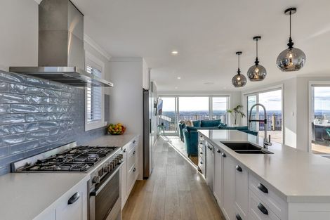 Photo of property in 6 Sellars Road, Bombay, 2675