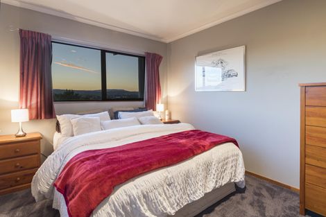 Photo of property in 12 Summerhaven Place, Ohauiti, Tauranga, 3112