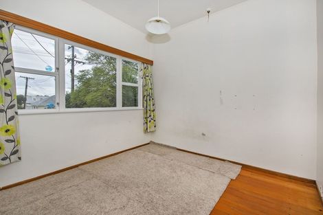 Photo of property in 24 First Avenue, Avenues, Whangarei, 0110