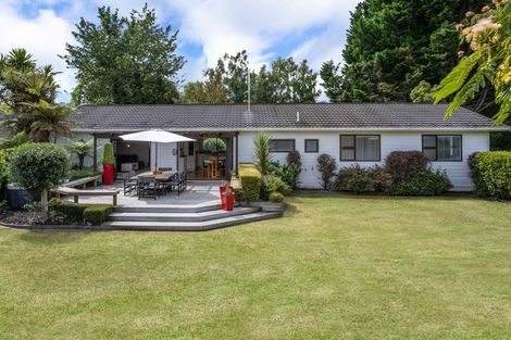 Photo of property in 137 Mapara Road, Acacia Bay, Taupo, 3385