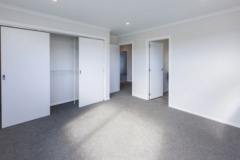 Photo of property in 11 Mawai Hakona Drive, Wallaceville, Upper Hutt, 5018