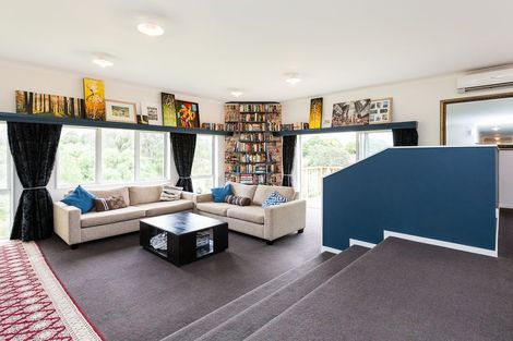 Photo of property in 14 Willowstream Grove, Cloverlea, Palmerston North, 4412