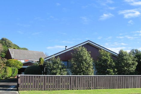 Photo of property in 99 Norfolk Crescent, Otaki Beach, Otaki, 5512