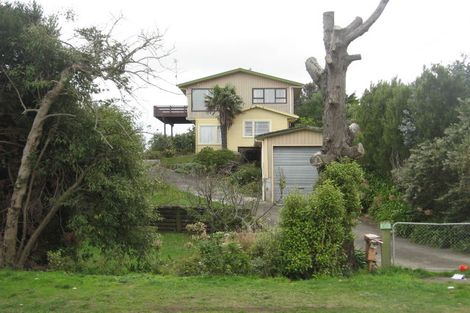 Photo of property in 3 Kowhai Grove, Raumati Beach, Paraparaumu, 5032