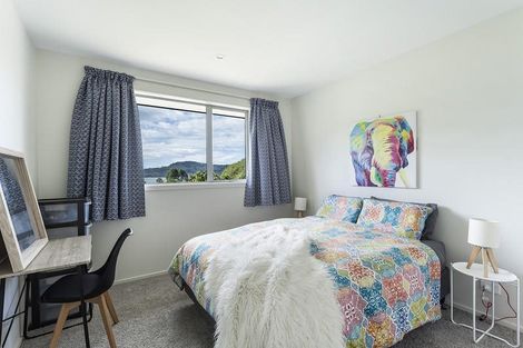 Photo of property in 25 Glendermid Close, Sawyers Bay, Port Chalmers, 9023