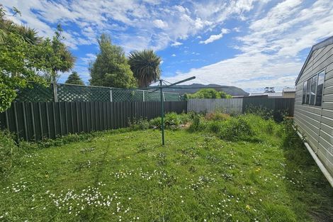 Photo of property in 72 Somerled Avenue, Dunollie, Runanga, 7803