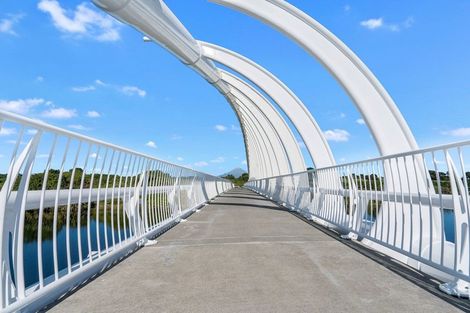 Photo of property in 6 Seaton Street, Strandon, New Plymouth, 4312