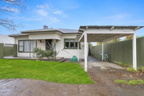 Photo of property in 121a Forest Lake Road, Forest Lake, Hamilton, 3200