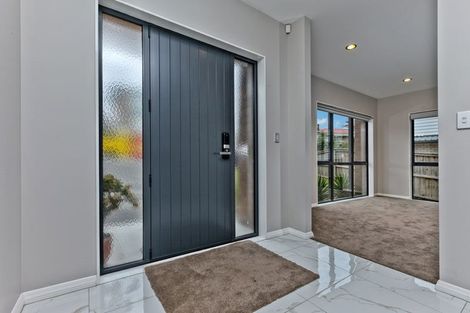 Photo of property in 28b Bannings Way, Hobsonville, Auckland, 0618