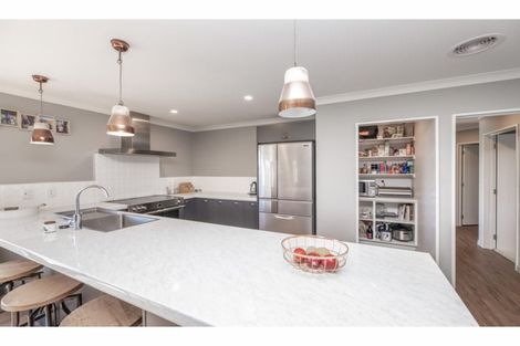 Photo of property in 7 Dundee Close, Darfield, 7510