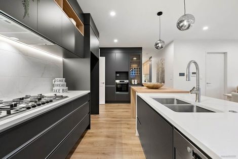 Photo of property in 44 Dungloe Avenue, Flat Bush, Auckland, 2019