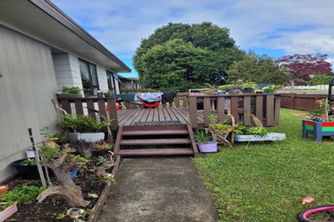 Photo of property in 1/217 Waitemata Drive, Ranui, Auckland, 0612