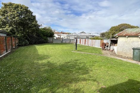 Photo of property in 23 Waldegrave Street, Palmerston North, 4410
