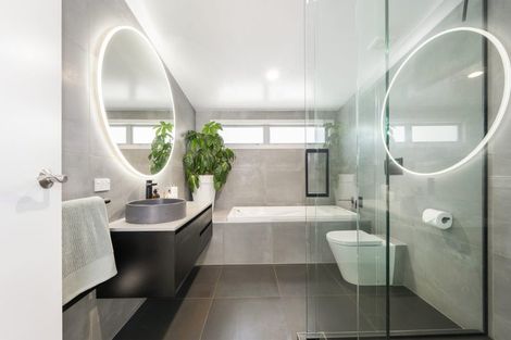 Photo of property in 94b Khandallah Road, Khandallah, Wellington, 6035