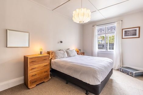 Photo of property in 27 Toi Street, Otaki Beach, Otaki, 5512