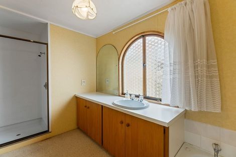 Photo of property in 12 Shandon Road, Vauxhall, Dunedin, 9013