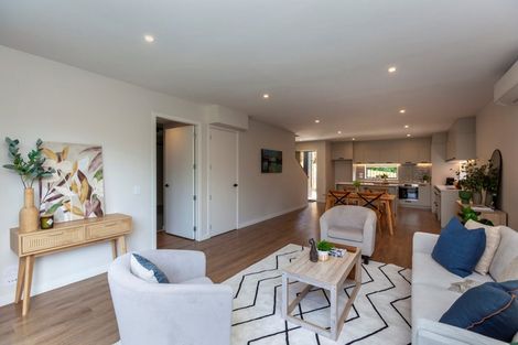 Photo of property in 77 Amohia Street, Paraparaumu, 5032