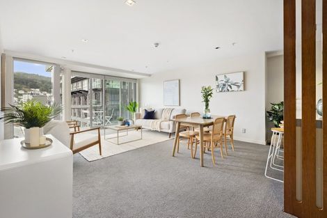 Photo of property in Piermont Apartments, 7i/82 Cable Street, Te Aro, Wellington, 6011