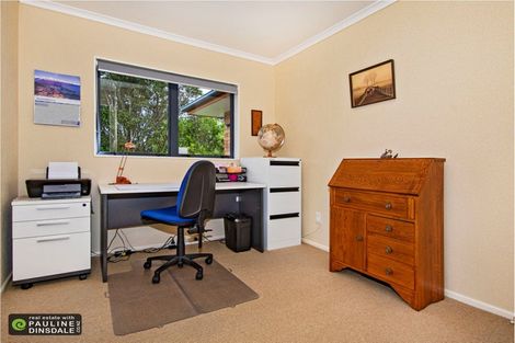 Photo of property in 17 Amalin Drive, Te Kamo, Kamo, 0185