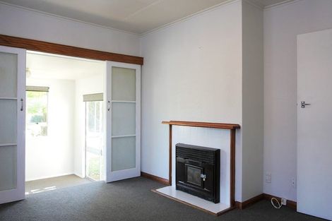 Photo of property in 24 Manchester Street, Takaro, Palmerston North, 4412