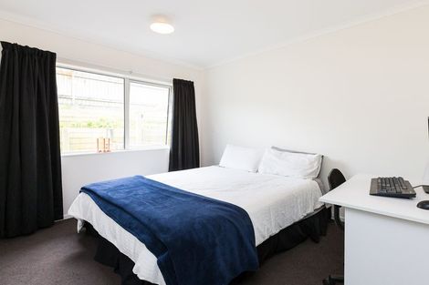 Photo of property in 14 Willowstream Grove, Cloverlea, Palmerston North, 4412