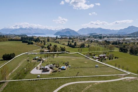 Photo of property in 36 Ruru Lane, Wanaka, 9382