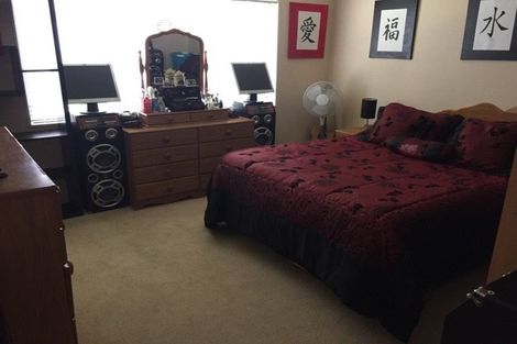 Photo of property in 49 Carisbrook Crescent, Papakura, 2110