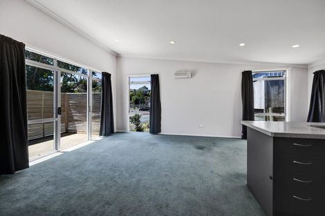 Photo of property in 34/2 Hori Street, Vogeltown, New Plymouth, 4310