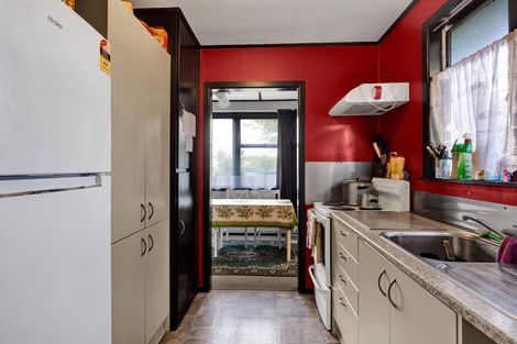 Photo of property in 11 Fairfield Road, Hawera, 4610