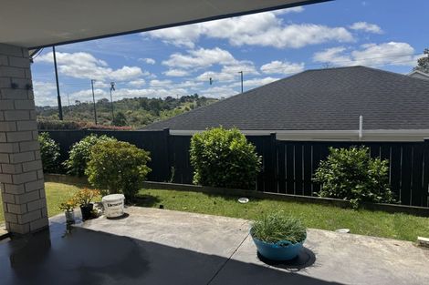 Photo of property in 8 Harris Drive, Silverdale, 0932