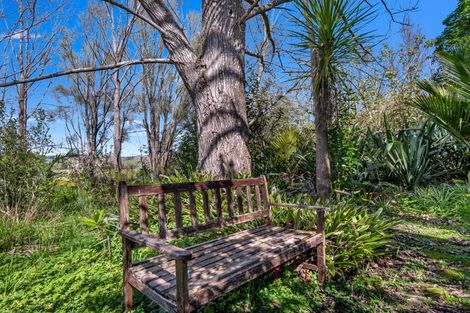 Photo of property in 320 Mangawhai Kaiwaka Road, Kaiwaka, Wellsford, 0975