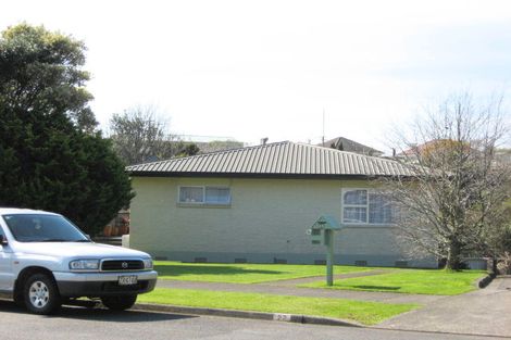 Photo of property in 22 Magnolia Drive, Westown, New Plymouth, 4310