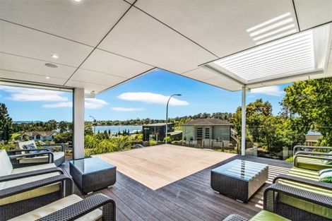 Photo of property in 133 Lake Crescent, Hamilton Lake, Hamilton, 3204