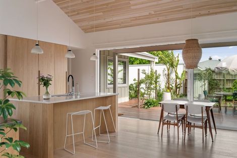 Photo of property in 157 Harris Street, Inner Kaiti, Gisborne, 4010